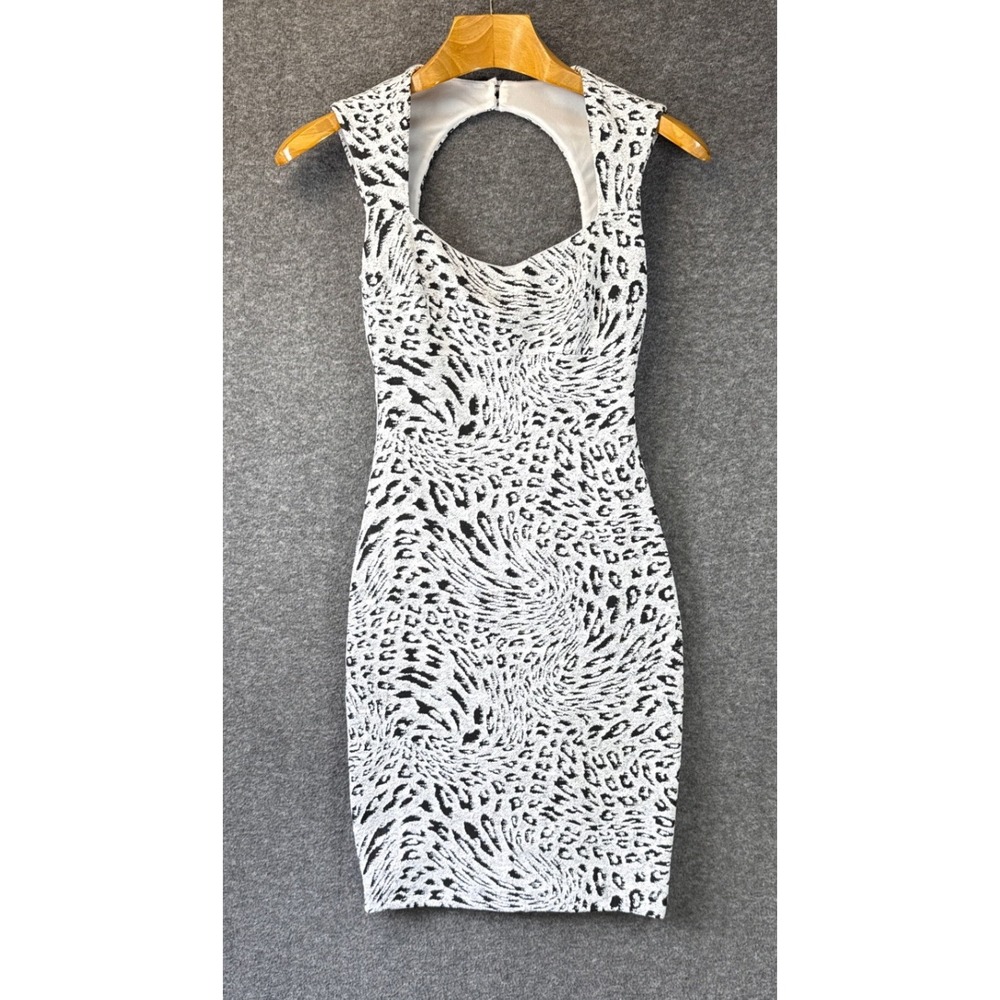 Caché Bodycon Dress XS Black & White Sexy Chic Leopard Open Keyhole Back Lined